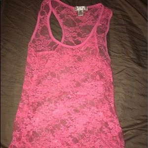 Tank top size large
